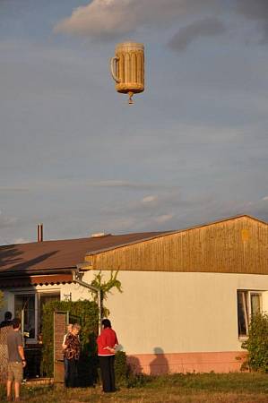 Fotogalerie: Vzduchoplavec na obloze - Prostějovský deník