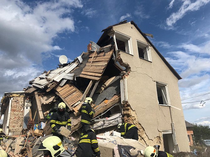 Výbuch v rodinném domě v Mostkovicích