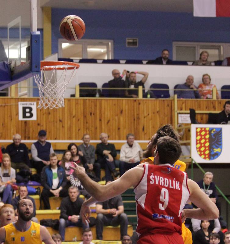 Prostějovští basketbalisté nezvládli ani druhý zápas Final 4 Českého poháru. V bitvě o bronz dostali výprask od Pardubic