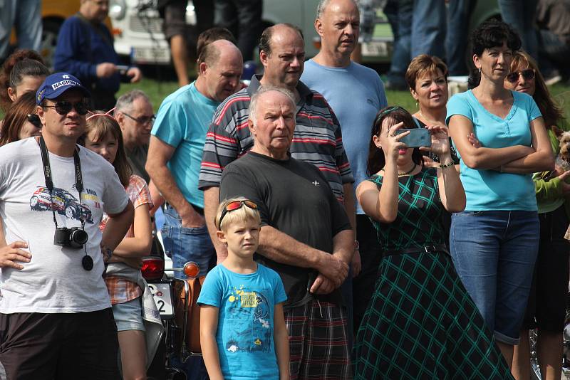 3. moravské setkání motorek a automobilů RVHP - ATC ŽRALOK Plumlov (7.-9.9.2018)