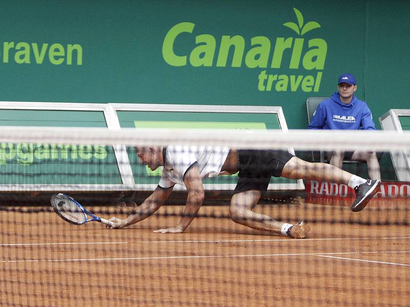 Závěrečný den prostějovského tenisové turnaje nabídl také exhibici zlatých olympioniků. Lukáš Krpálek