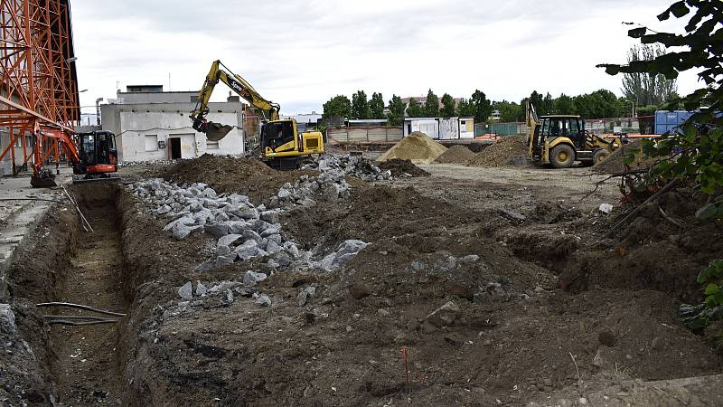 Výstavba hokejových šaten za zimním stadionem v Prostějově. 22.6. 2020