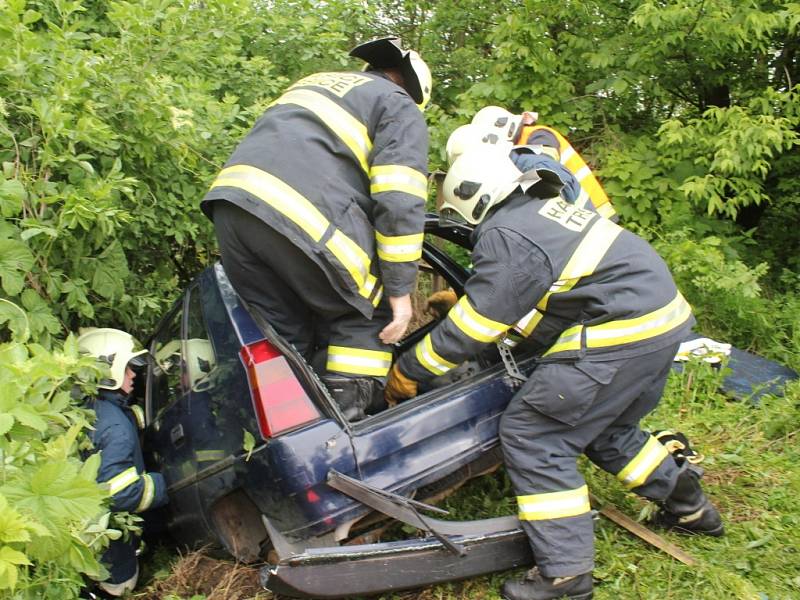 14 družstev z Olomouckého a Moravskoslezského kraje se utkalo o putovní pohár Rallye Hamry. 