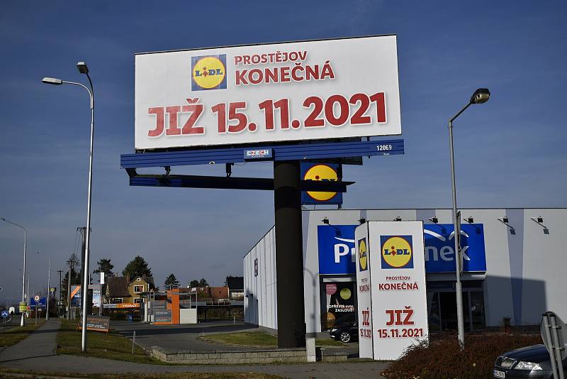 Nová prodejna Lidl v Prostějově, v blízkosti obchodní pasáže Arkáda. 10. listopadu 2021