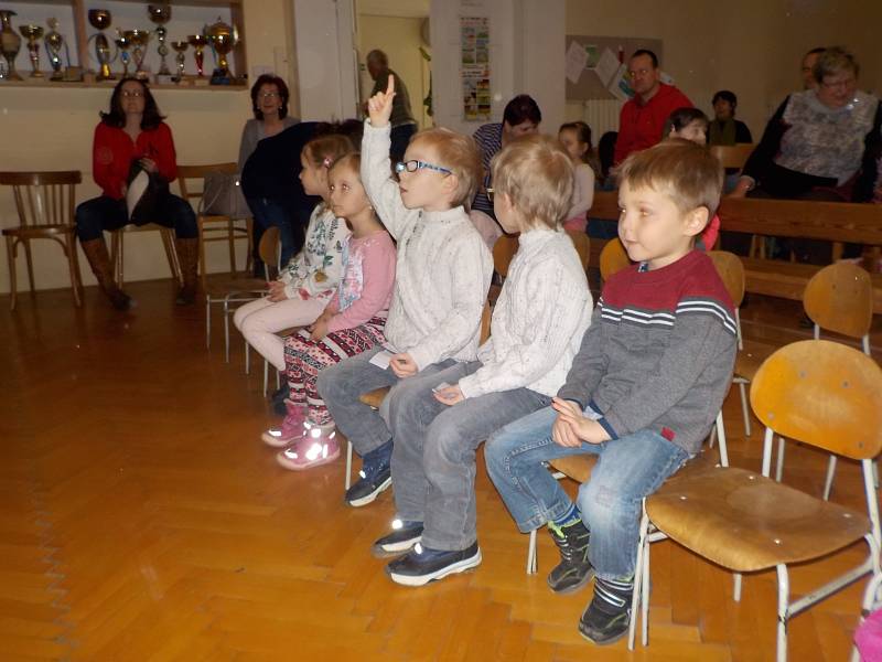 Loutkové divadlo Pronitka - představení Drak