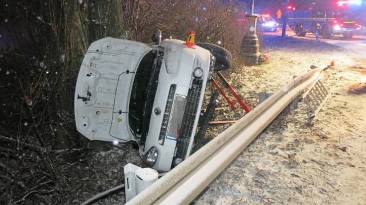 Hrozivě vypadající nehoda se stala ve čtvrtek večer u Čelechovic na Hané. 18.1. 2024