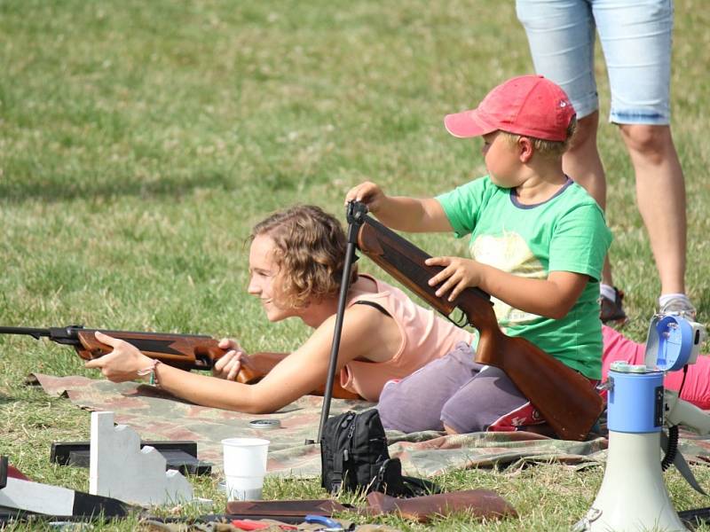 Areál drahanské střelnice hostil první ročník Střeleckého dne