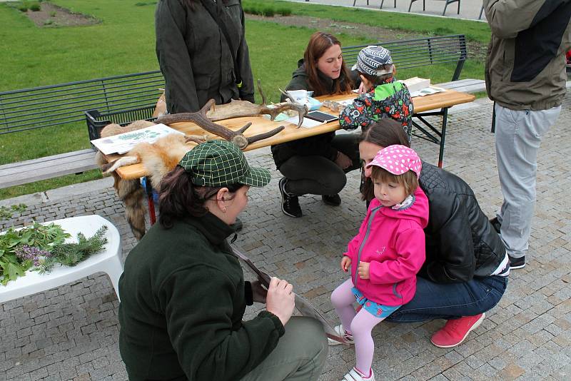 Den Země s ekojarmarkem na náměstí TGM v Prostějově