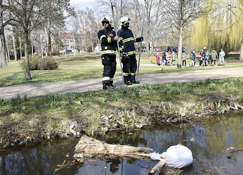 Vynášení smrtky v Prostějově. 4. 4. 2022