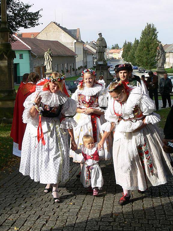 Mší a požehnáním zakončili v Nezamyslicích několikadenní odové slavnosti.