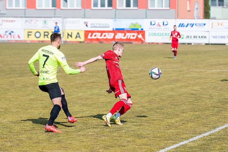 Prostějov (v zeleném) schytal v Třinci debakl.