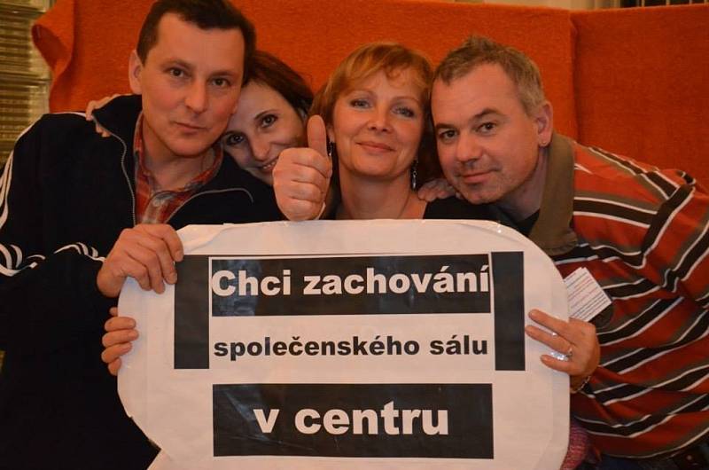 Fotopetice za zachování společenského sálu v centru Prostějova