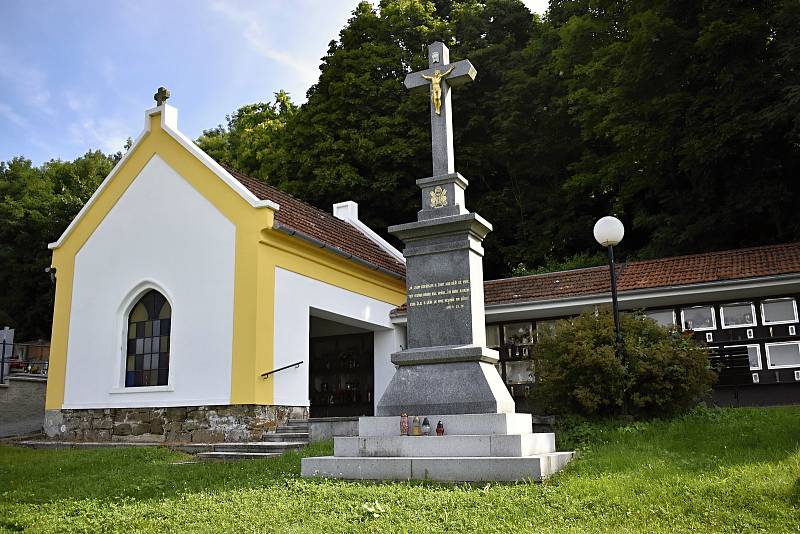 Čechy pod Kosířem jsou vyhledávanou turistickou destinací díky zámku, muzeím nebo kostelu.