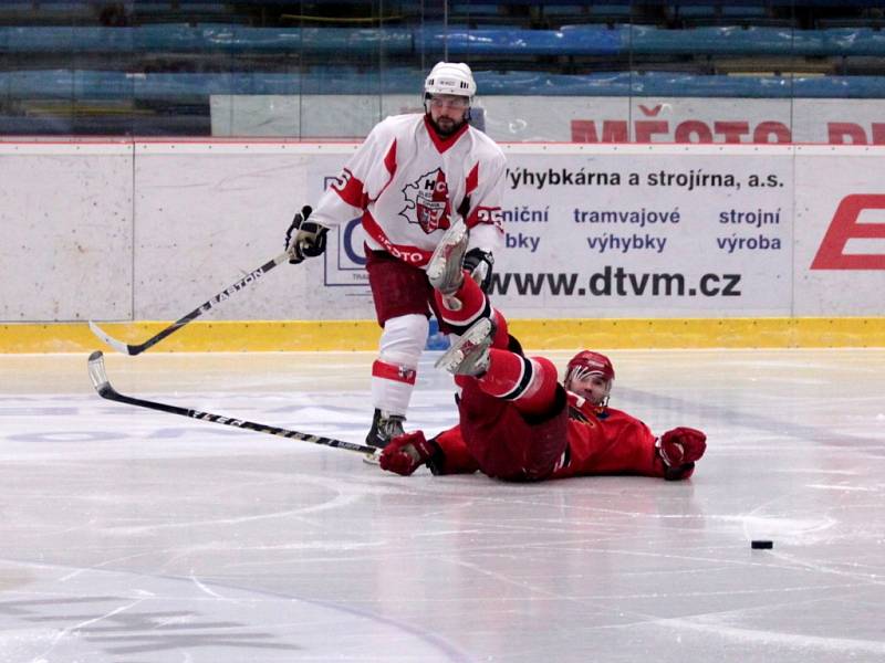 Jestřábi napravili předešlé prohry, Opavu zdolali 5:2 