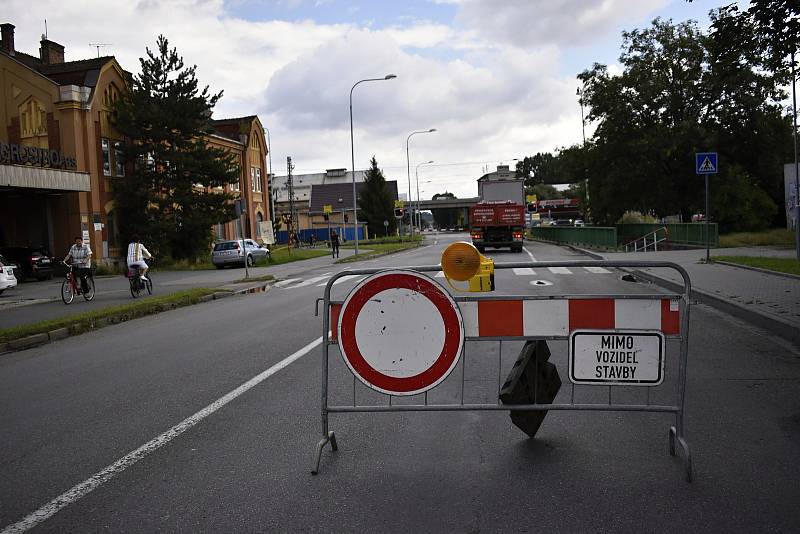 Hned několik uzavírek v centru Prostějova straší řidiče od začátku prázdnin a také s počátkem měsíce srpna.