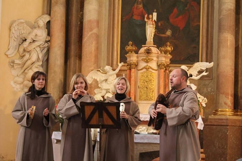 Skupina SoliDeo na koncertě v Brodku u Prostějova