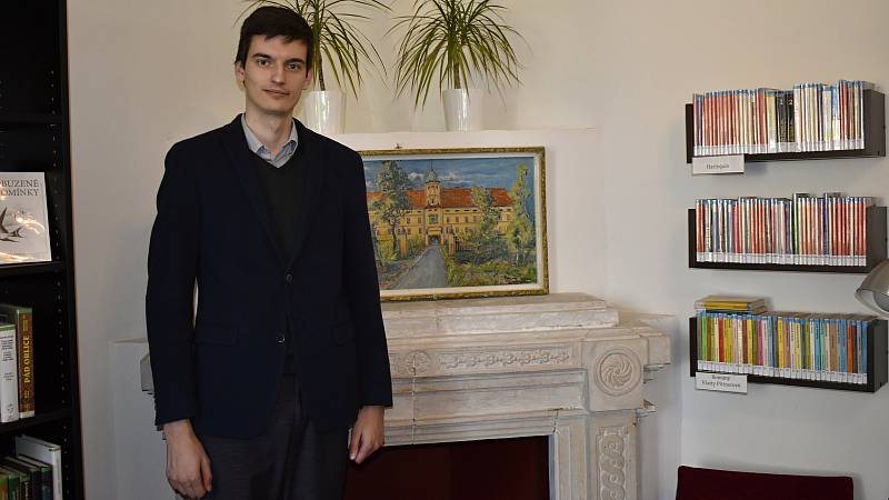 Nejmladším starostou v republice se stal v pondělí 4. května 2020 Tomáš Pavelka v Mořicích.