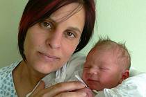 David Korhoň s maminkou Lenkou, Blatec, narozen 29. dubna, 50 cm, 3250 g 