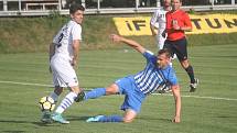 Fotbalisté Prostějova (v modrém) doma podlehli Líšni 2:6