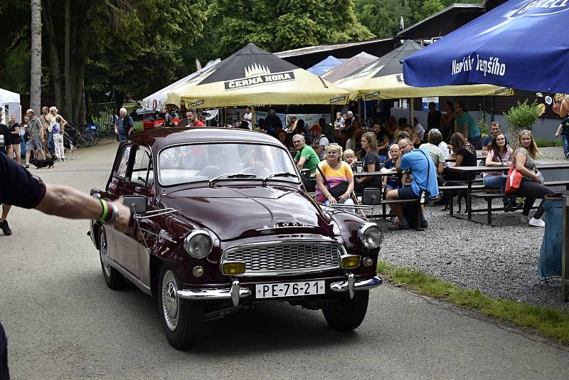 Hanácké Škoda sraz v plumlovském kempu Žralok. 25.6. 2022