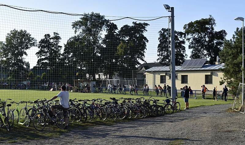 Ve fotbalovém areálu Sokola Čechovice vznikne nové dětské hřiště.