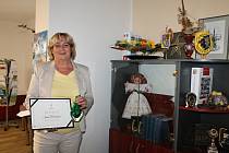 NEJLEPŠÍ V KRAJI. Významného ocenění své práce dosáhla němčická starostka Ivana Dvořáková.