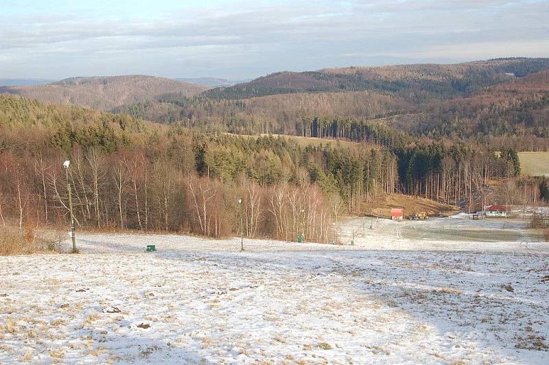 Sjezdovka v Kladkách a její okolí - 20. 12. 2011