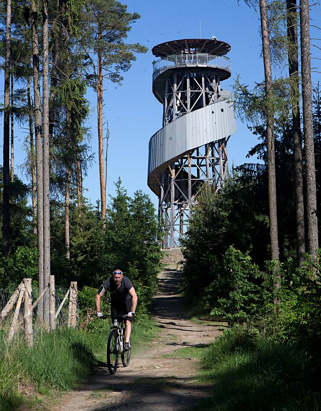 Rozhledna na Velkém Kosíři