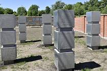 Originální kolumbárium mají na hřbitově v Němčicích nad Hanou. 25.7. 2022