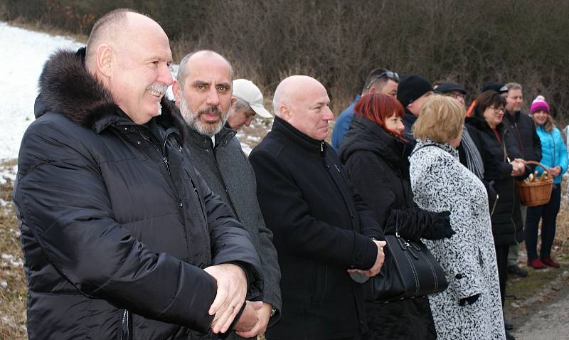 Slavnostní poklepání na základní kámen a oficiální zahájení stavby cyklostezky podél plumlovské přehrady - 27. 1. 2020