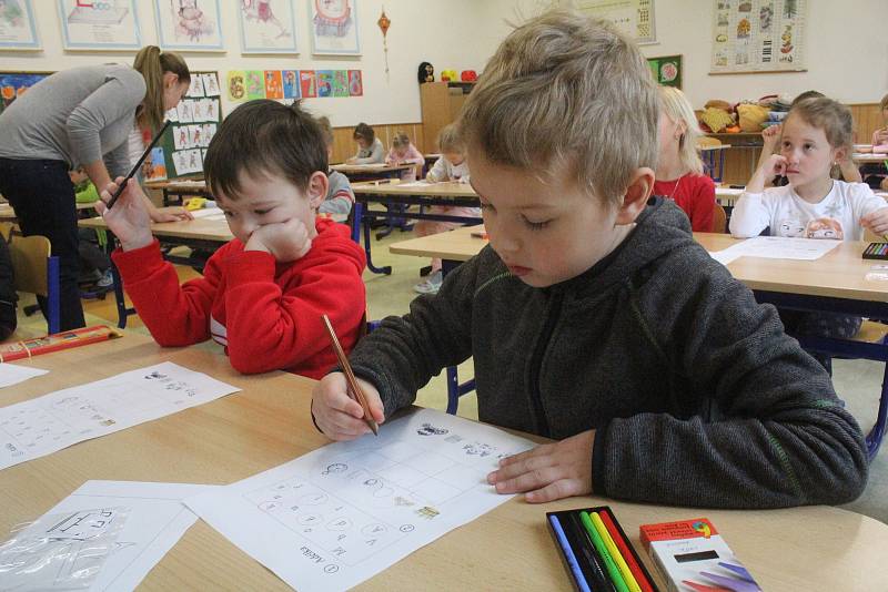 V kralické škole organizují zkušební vyučovací hodiny pro předškoláky.