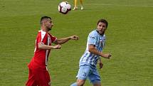 Fotbalisté Prostějova (v modro-bílém) porazili Vítkovice 4:1.