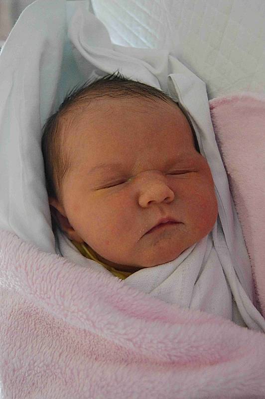 Aneta Vejmolová, Prostějov, narozena 3. prosince 2019 v Prostějově, míra 49 cm, váha 3650 g