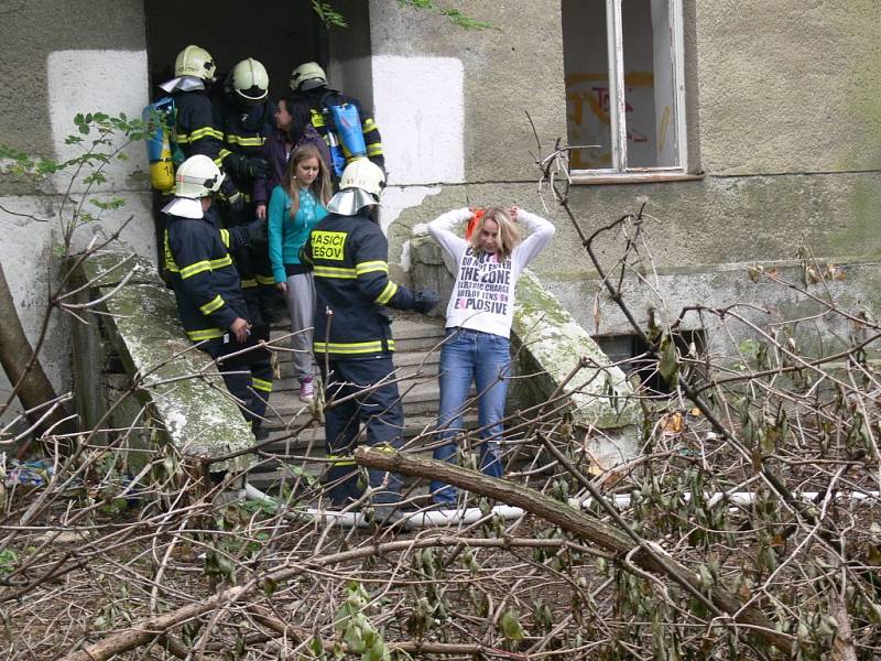 Cvičení IZS v Jezdecké ulici v Prostějově