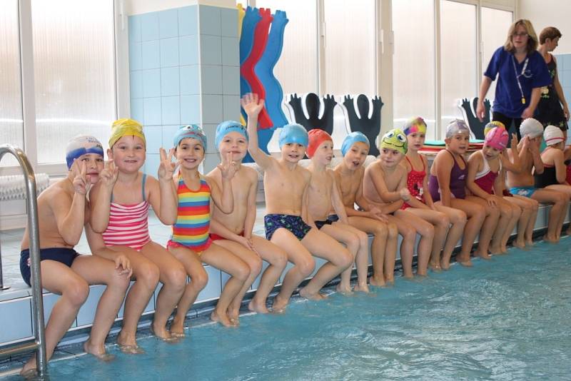 Děti ze Základní školy Dr. Horáka se vody nebojí!
