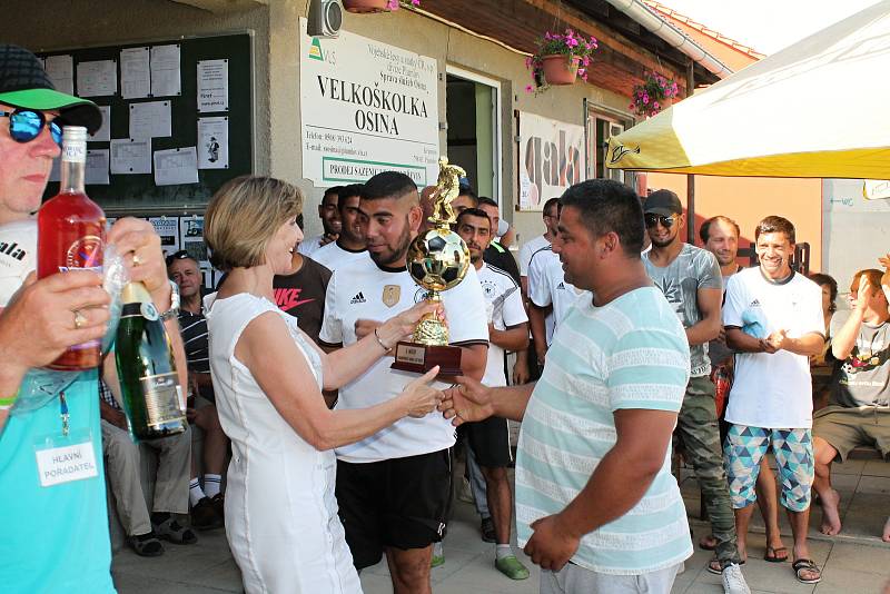 V Krumsíně se odehrál 22. ročník turnaje v malé kopané a vítězem se stal tým FC Pivo