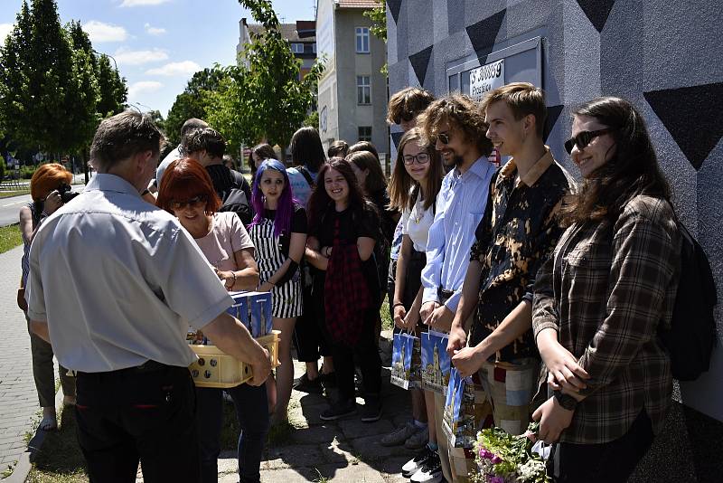 Trafostanici v Janáčkově ulici v Prostějově vymalovali studenti prostějovské Střední školy designu a módy.