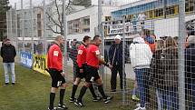 Fotbalisté Prostějova (ve světlém) prohráli s Českými Budějovicemi 0:1.