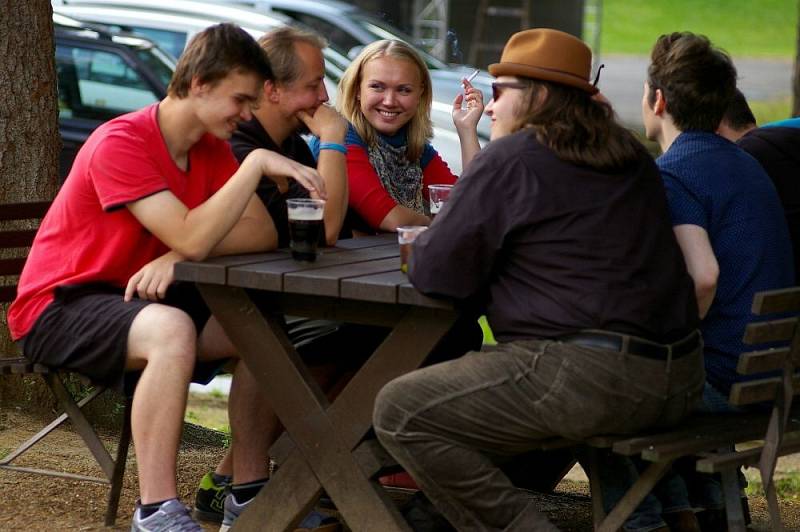 Start festivalu PlumLove v kempu Žralok