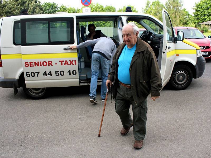 Prostějovské Senior taxi provozované jedenadvacetiletým podnikatelem