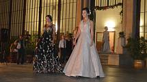 Pro milovníky módy se pak uskutečnila módní přehlídka svatebních a společenských šatů svatebního salónu L´amour Olomouc.