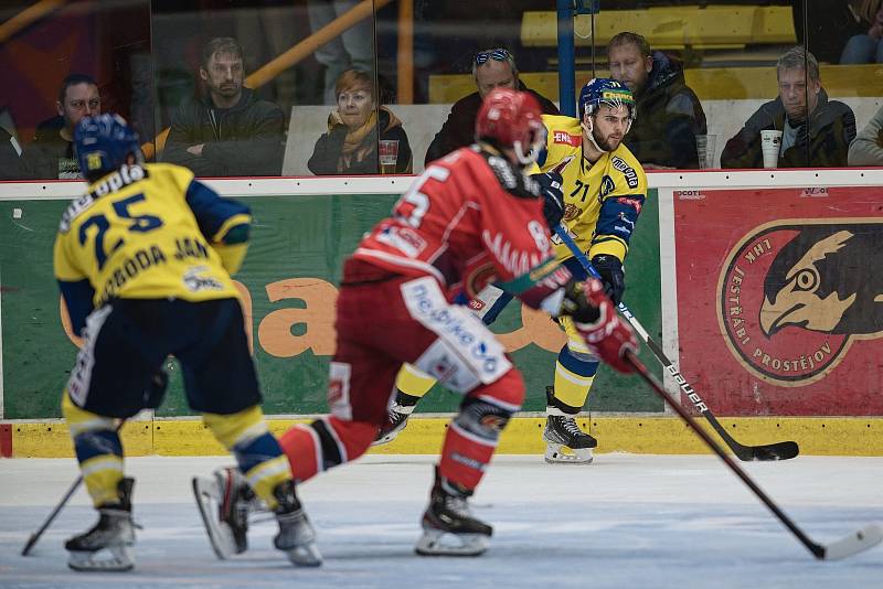 Hokejové derby mezi Prostějovem a Přerovem.