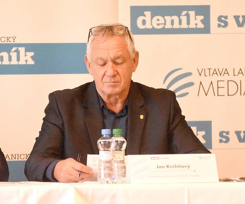 Setkání s prostějovským primátorem a radními v klubu Duha pořádané vydavatelstvím VML ve středu 20.10. 2021.