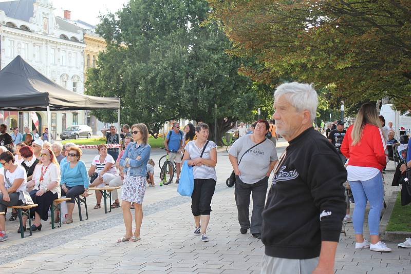 Operní večer na náměstí TGM v Prostějově