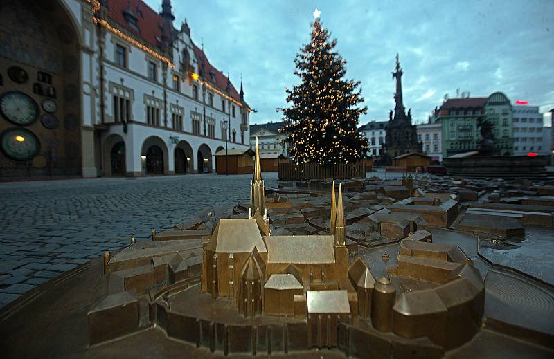 Vánoční strom a výzdoba v Olomouci