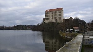 Podhradský rybník v Plumlově - prosinec 2020