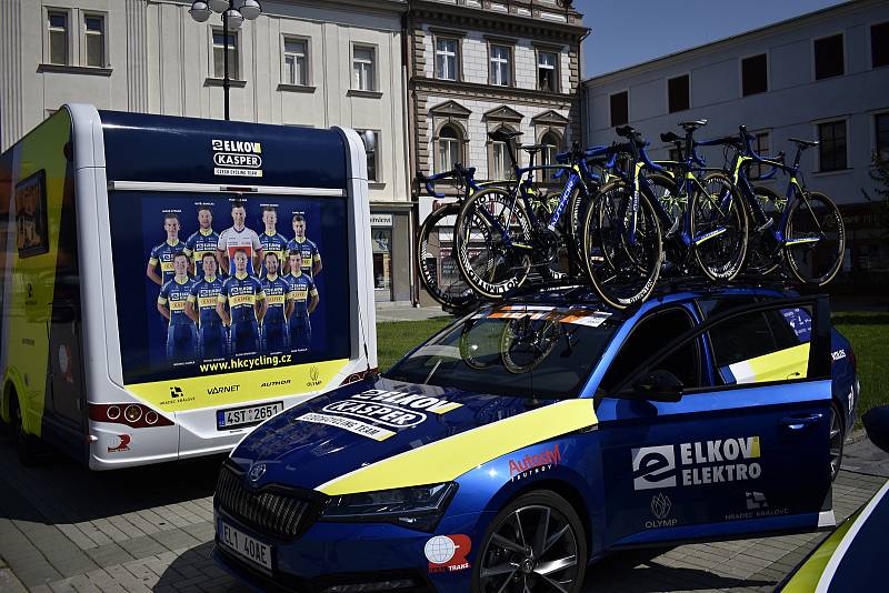 Czech cycling tour 2020 - start druhé etapy v Prostějově. 7.8. 2020