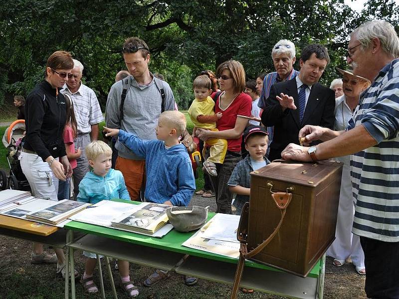 Den na panském sídle v Čechách pod Kosířem