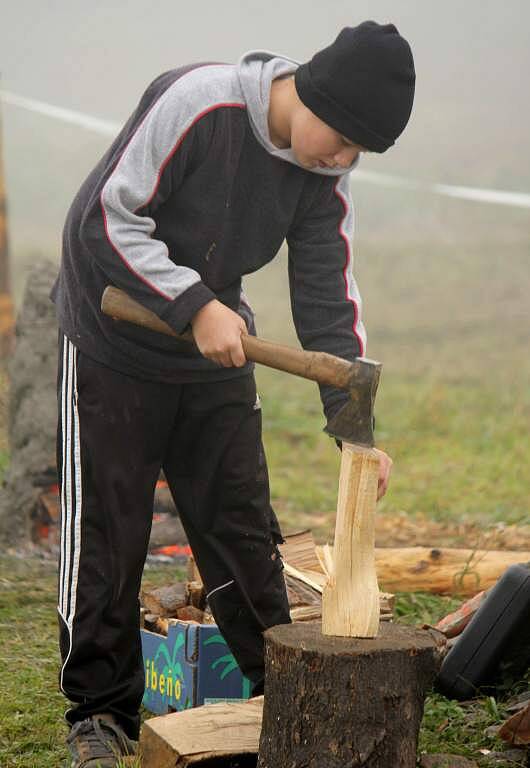 Slavnosti ohně a experimentální archeologie v Drahanech