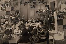 Mateřská škola byla v Hluchově otevřena 1. ledna 1981.